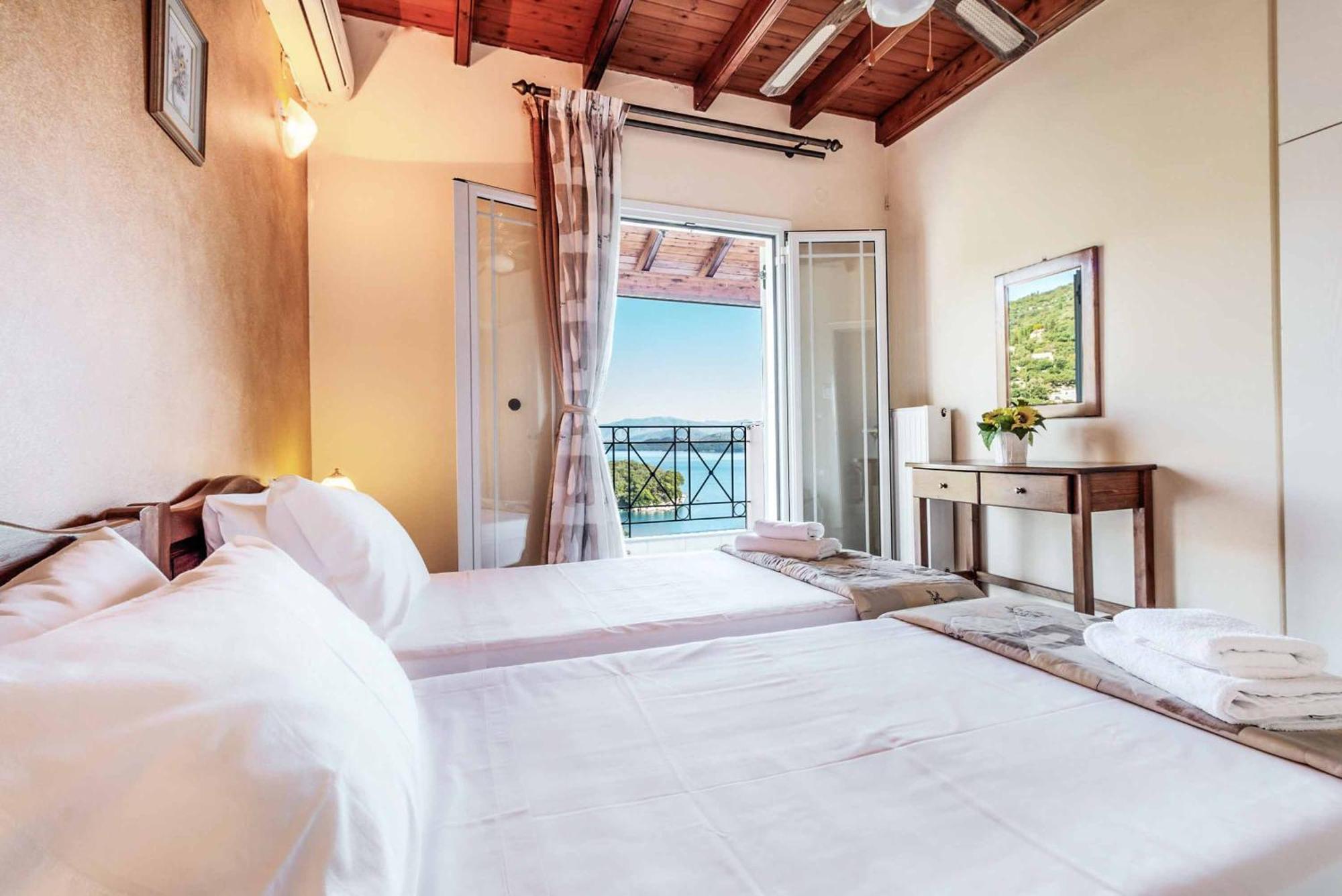 Sea View Villa *